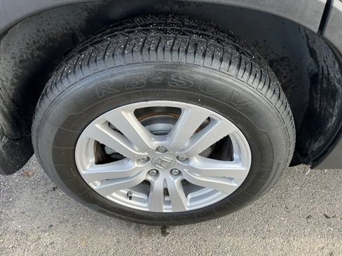 Used 2017 Honda Pilot LX image 18