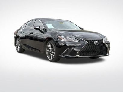 Used 2019 Lexus ES 350 F Sport w/ Accessory Package 2