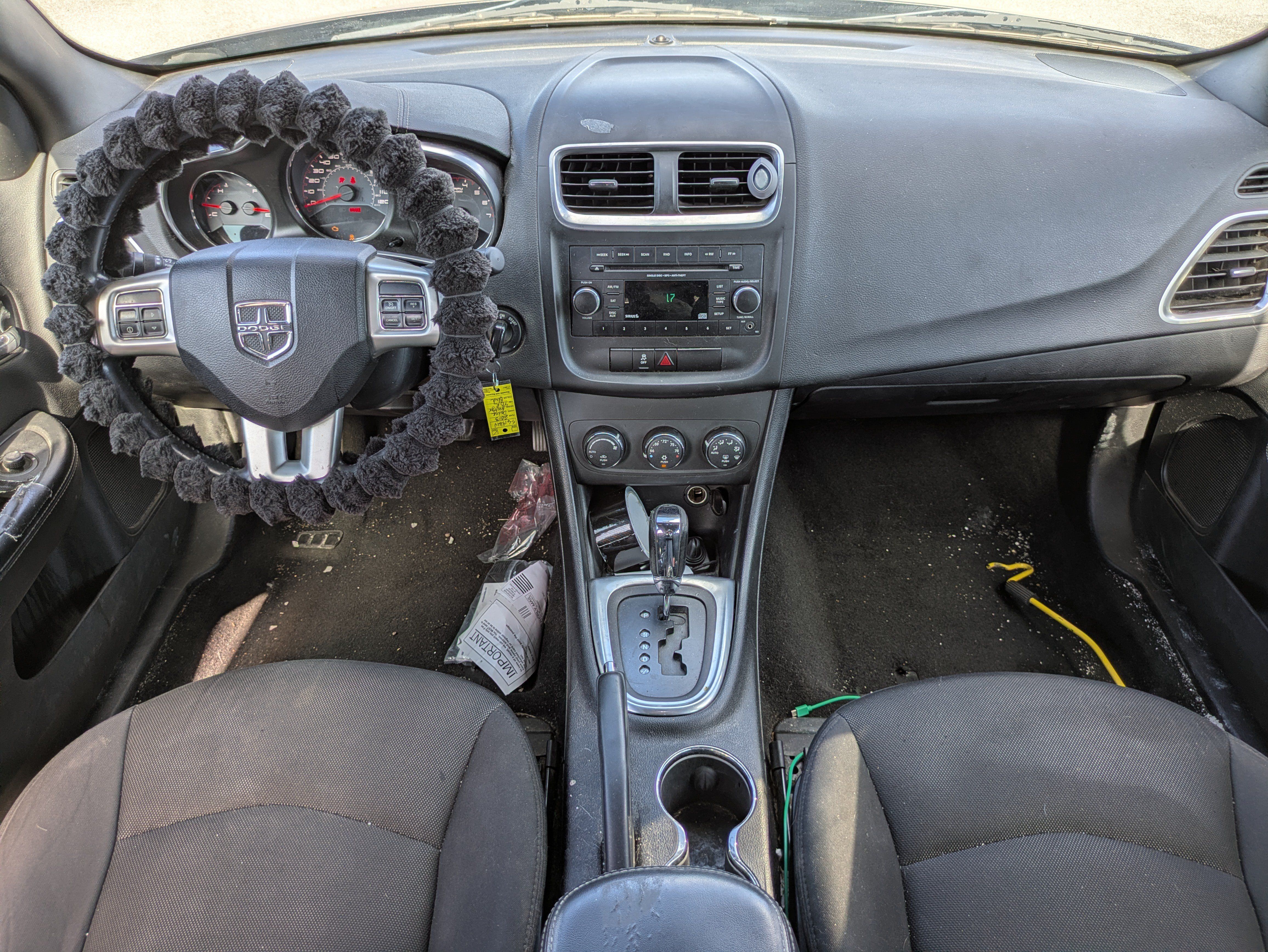 Used 2013 Dodge Avenger SXT FWD image 13