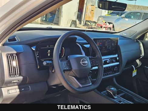 New 2026 Nissan Pathfinder SL FWD image 13