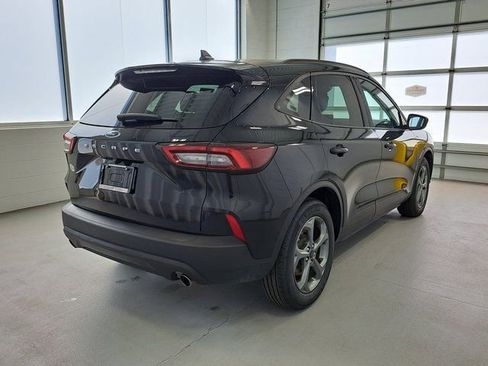 Used 2025 Ford Escape ST-Line FWD image 5