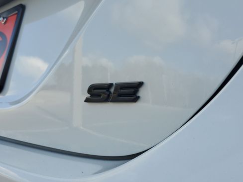 Certified 2024 Toyota Camry SE image 7