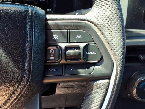 Certified 2025 Toyota Tacoma TRD Sport AWD/4WD image 27
