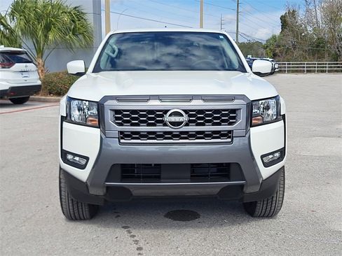New 2025 Nissan Frontier SV w/ SV Convenience Package image 10