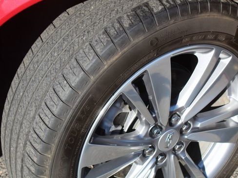 Used 2023 Cadillac XT6 Premium Luxury w/ Technology Package image 13