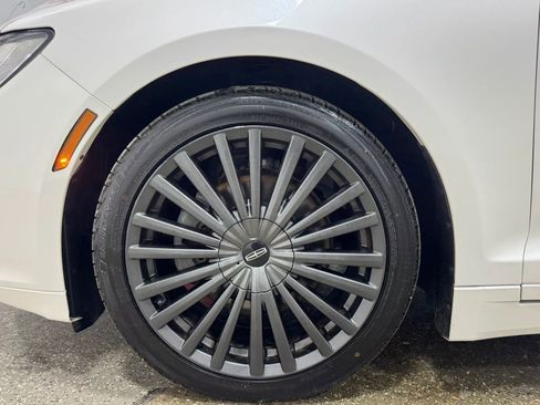 Used 2017 Lincoln MKZ Reserve AWD/4WD image 38