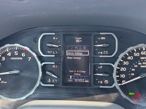 Used 2019 Toyota Tundra SR5 w/ TRD Off Road Package AWD/4WD image 23