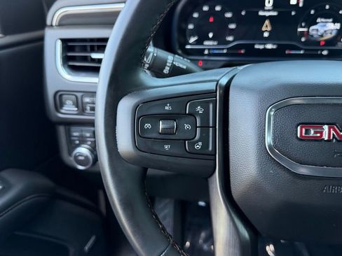 Used 2023 GMC Yukon AT4 w/ AT4 Premium Package AWD/4WD image 22