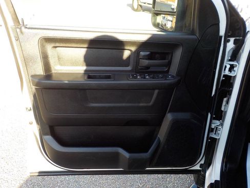 Used 2023 RAM 2500 Tradesman AWD/4WD image 15