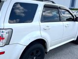 Used 2010 Mercury Mariner 2WD image 6