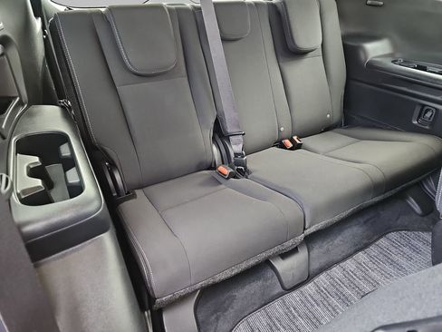 Certified 2025 Subaru Ascent Premium AWD/4WD image 15