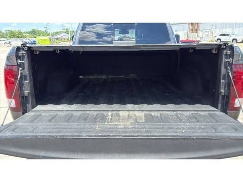 Used 2018 RAM 2500 Laramie w/ Sport Appearance Group AWD/4WD image 28