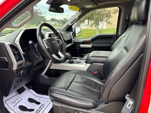 Used 2018 Ford F150 Lariat w/ Equipment Group 502A Luxury AWD/4WD image 43