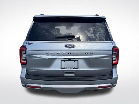 Used 2024 Ford Expedition Platinum AWD/4WD image 7