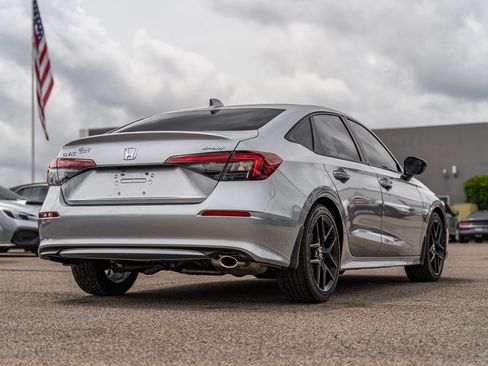 Used 2025 Honda Civic Sport image 7