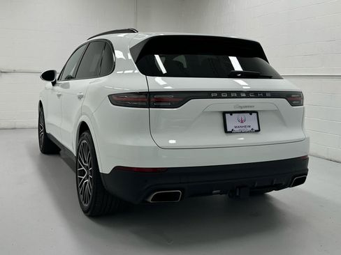 Used 2021 Porsche Cayenne AWD/4WD image 8