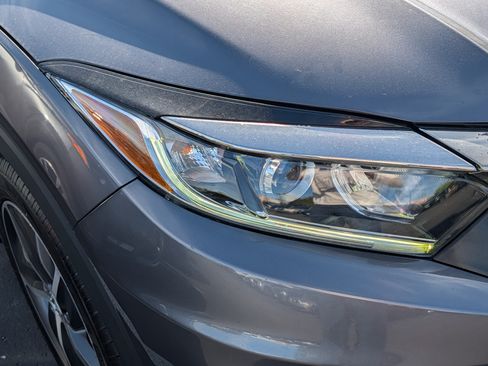 Used 2021 Honda HR-V EX image 16
