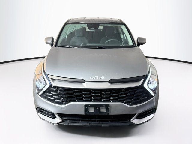 Used 2023 Kia Sportage LX AWD/4WD image 2