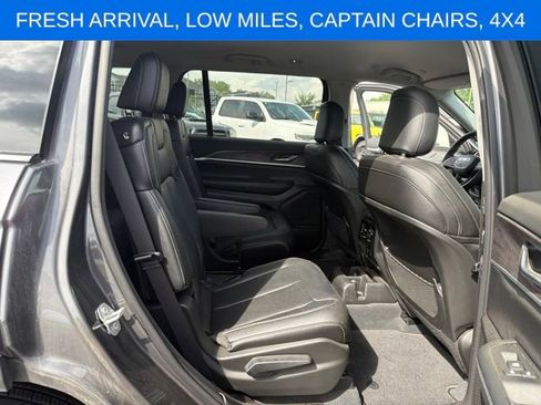 Used 2023 Jeep Grand Cherokee L Limited AWD/4WD image 13