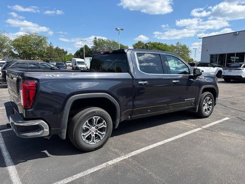 Used 2026 GMC Sierra 1500 SLT AWD/4WD image 5