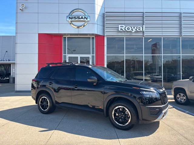 Used 2024 Nissan Pathfinder Rock Creek AWD/4WD image 1