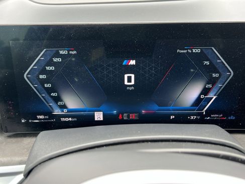 Used 2024 BMW X7 M60i w/ Executive Package image 18