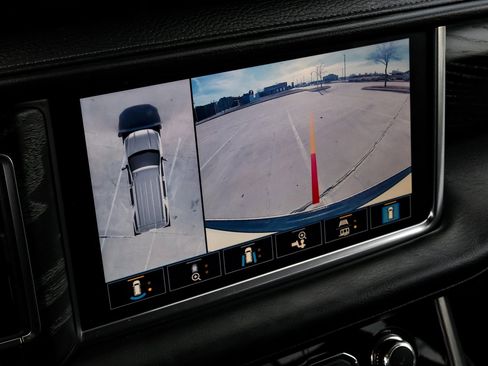 Used 2021 GMC Yukon XL Denali image 22