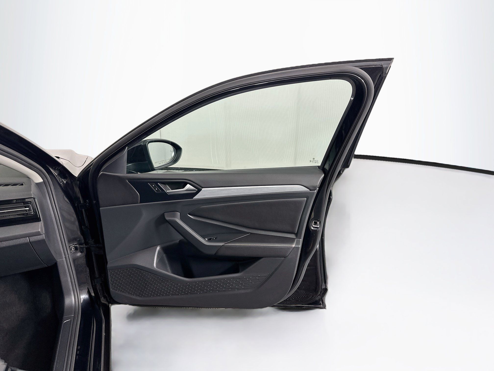 Used 2025 Volkswagen Jetta S FWD image 31