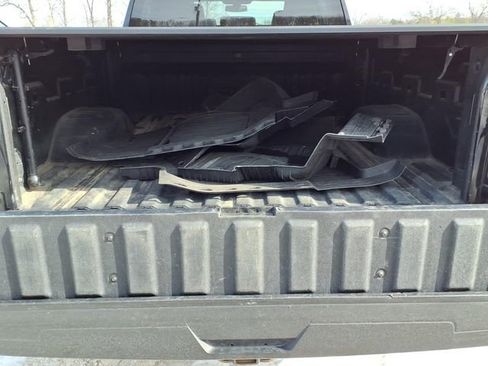 Used 2023 GMC Sierra 2500 SLE w/ SLE Value Package; image 11