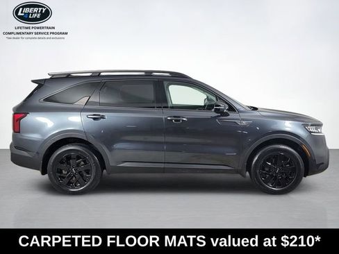 Used 2022 Kia Sorento S AWD/4WD image 2