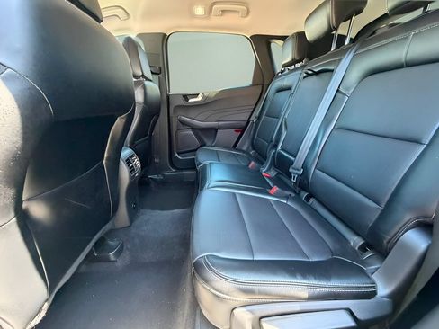 Used 2024 Ford Escape Platinum AWD/4WD image 9