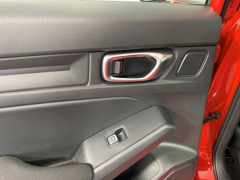 Used 2025 Honda Civic LX image 31