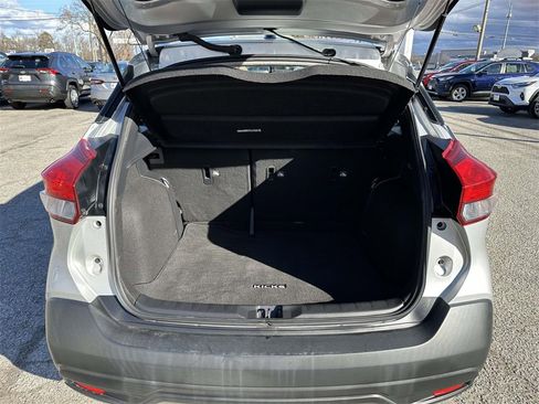 Used 2018 Nissan Kicks SV w/ Interior Electronics Package image 16