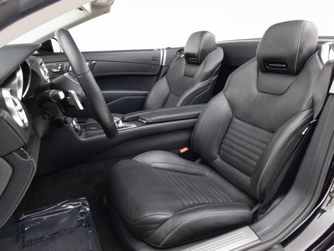 Used 2014 Mercedes-Benz SL 550 image 8