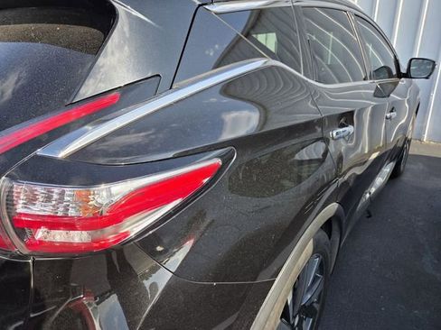 Used 2017 Nissan Murano Platinum w/ Cargo Package image 4