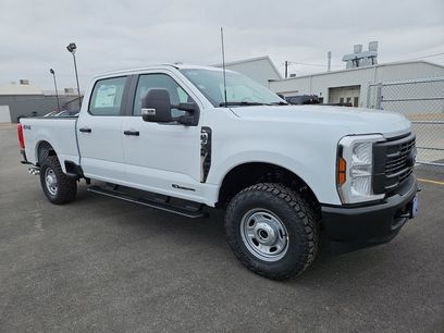 New 2026 Ford F350 XL w/ XL Off-Road Package