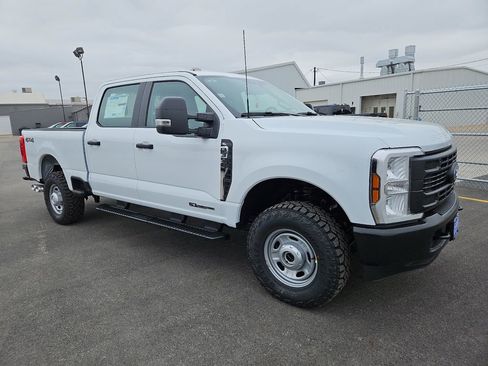 New 2026 Ford F350 XL w/ XL Off-Road Package AWD/4WD image 1