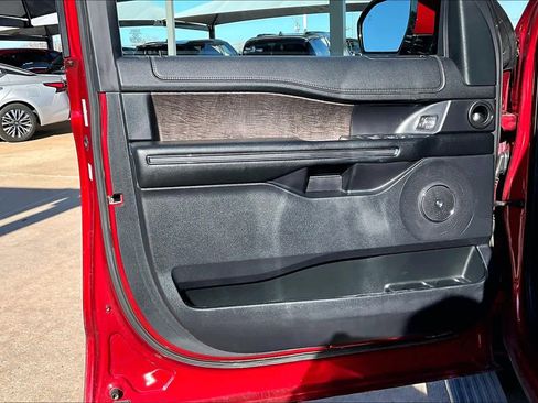 Used 2019 Ford Expedition Max Limited w/ Special Edition Package image 21