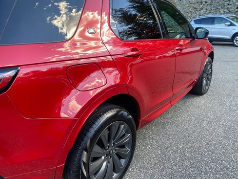 Used 2020 Land Rover Discovery Sport SE R-Dynamic image 41