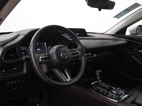Used 2022 MAZDA CX-30 AWD 2.5 S w/ Premium Package image 24