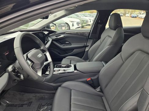 New 2025 Audi A6 e-tron Premium Plus image 26