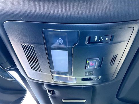 Used 2024 Lexus IS 300 w/ Premium Package RWD image 32