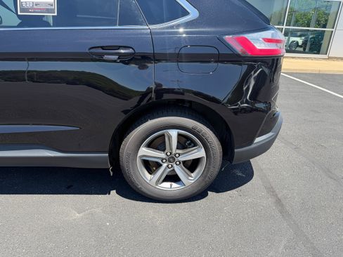 Certified 2023 Ford Edge SEL w/ Convenience Package AWD/4WD image 10