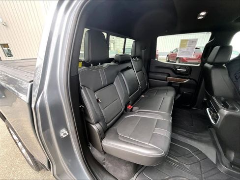 Used 2022 Chevrolet Silverado 1500 High Country image 16