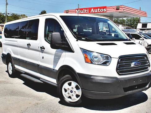 Used 2017 Ford Transit 350 XLT image 38