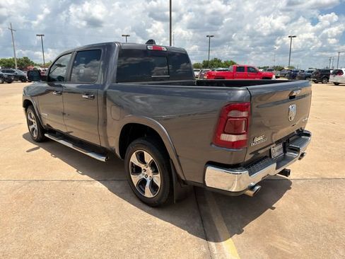 Used 2022 RAM 1500 Laramie AWD/4WD image 14
