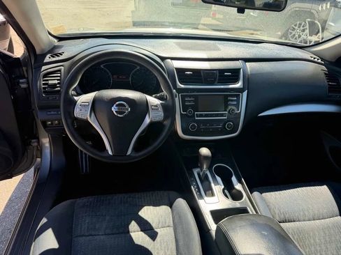 Used 2016 Nissan Altima 2.5 S w/ Power Driver Seat Package FWD image 16