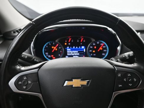 Used 2020 Chevrolet Traverse LT w/ LT Premium Package FWD image 15