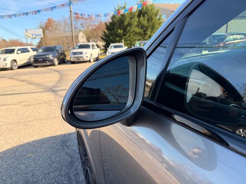 Used 2016 Porsche Cayenne GTS image 12