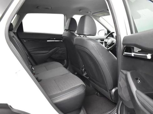 Used 2025 Kia Seltos S FWD image 18